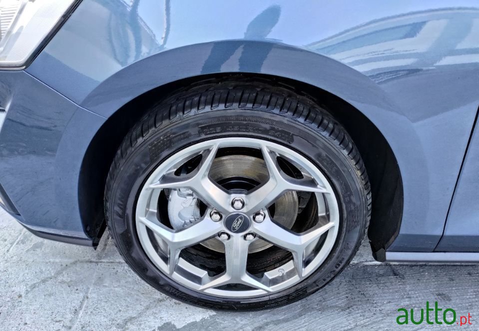 2019' Ford Focus Sw photo #3