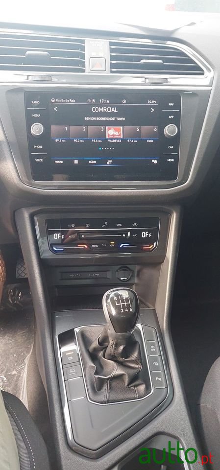 2023' Volkswagen Tiguan 1.5 Tsi Life photo #3