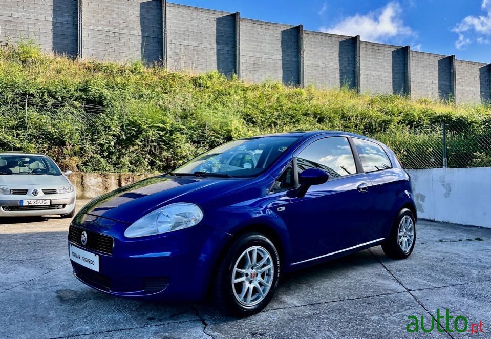 2008' Fiat Grande Punto photo #1