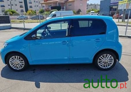 2018' Volkswagen Up! photo #2
