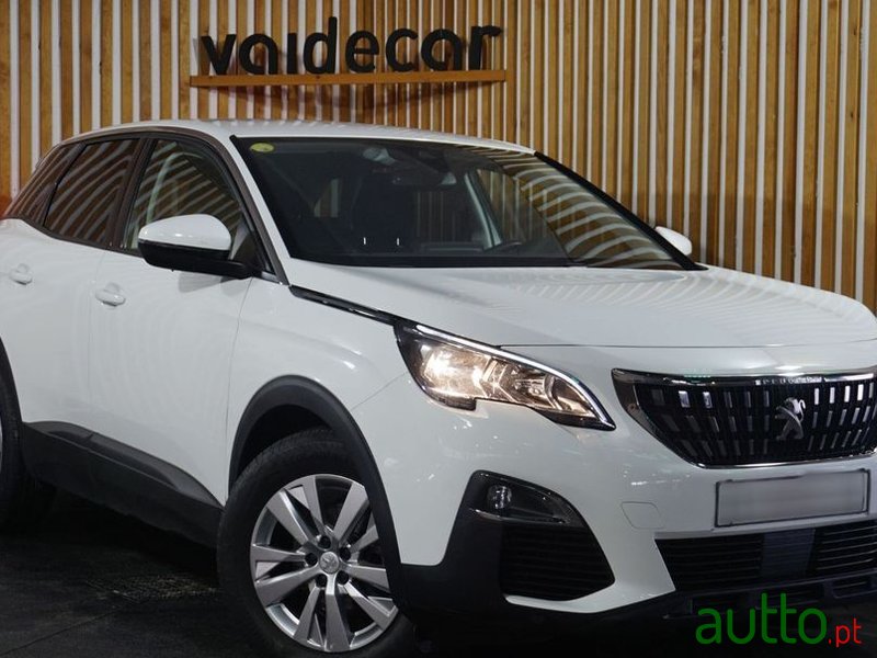 2019' Peugeot 3008 photo #1