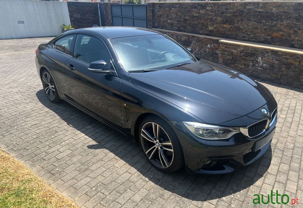 2015' BMW Série 4 D Pack M Auto photo #1