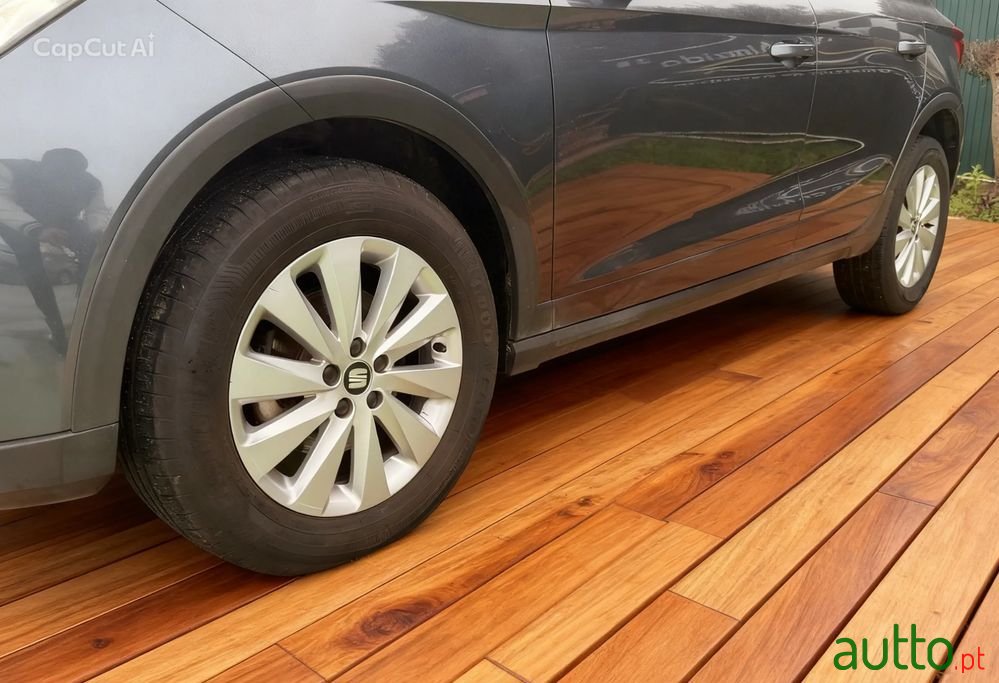 2019' SEAT Arona photo #4