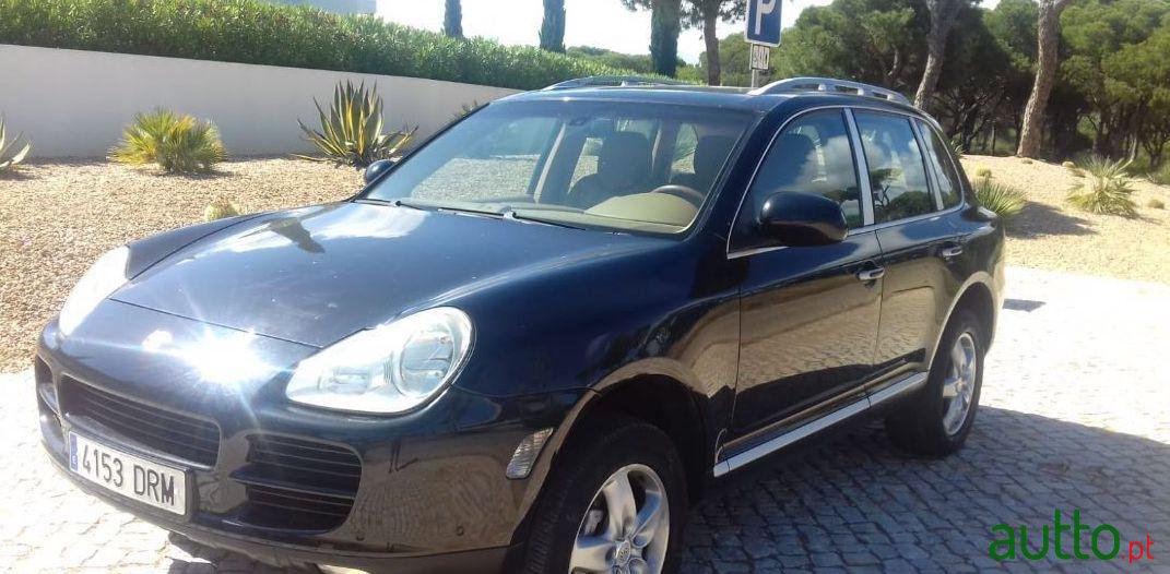 2005' Porsche Cayenne 4.5 S Triptronic photo #2