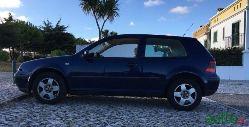 2000' Volkswagen Golf Confortline photo #2