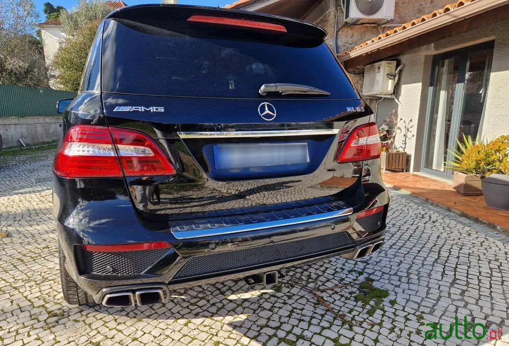 2014' Mercedes-Benz Classe M photo #1