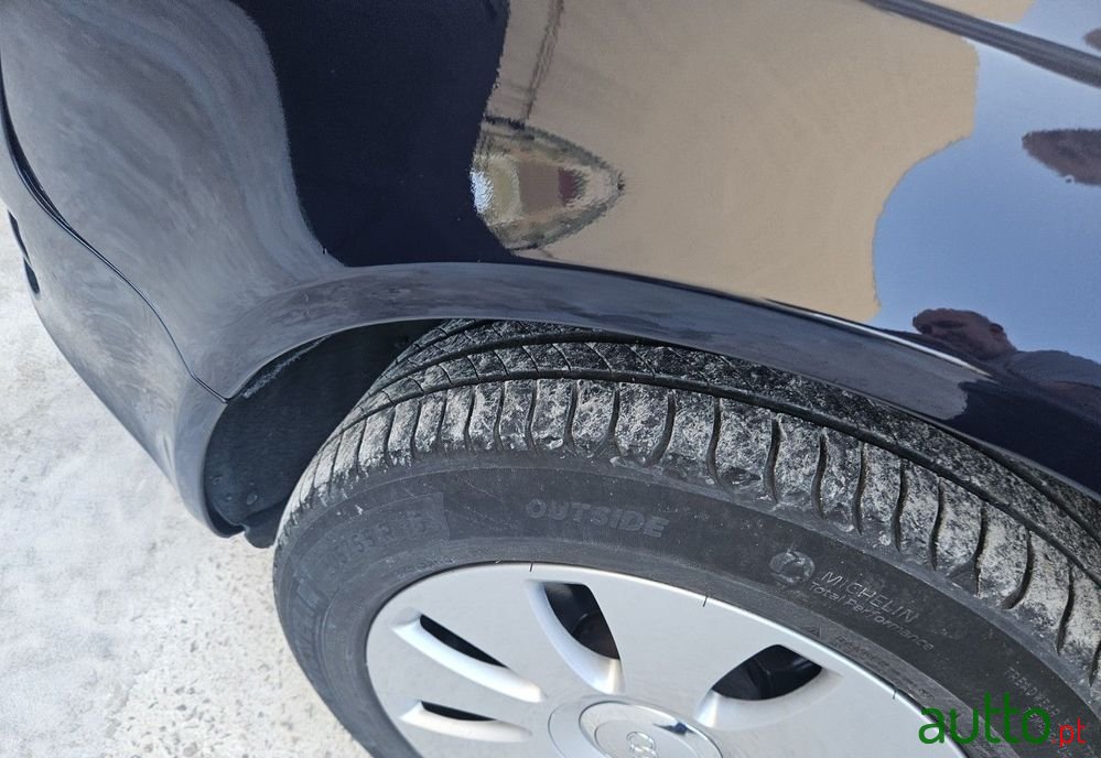 2005' Audi A4 Avant photo #6