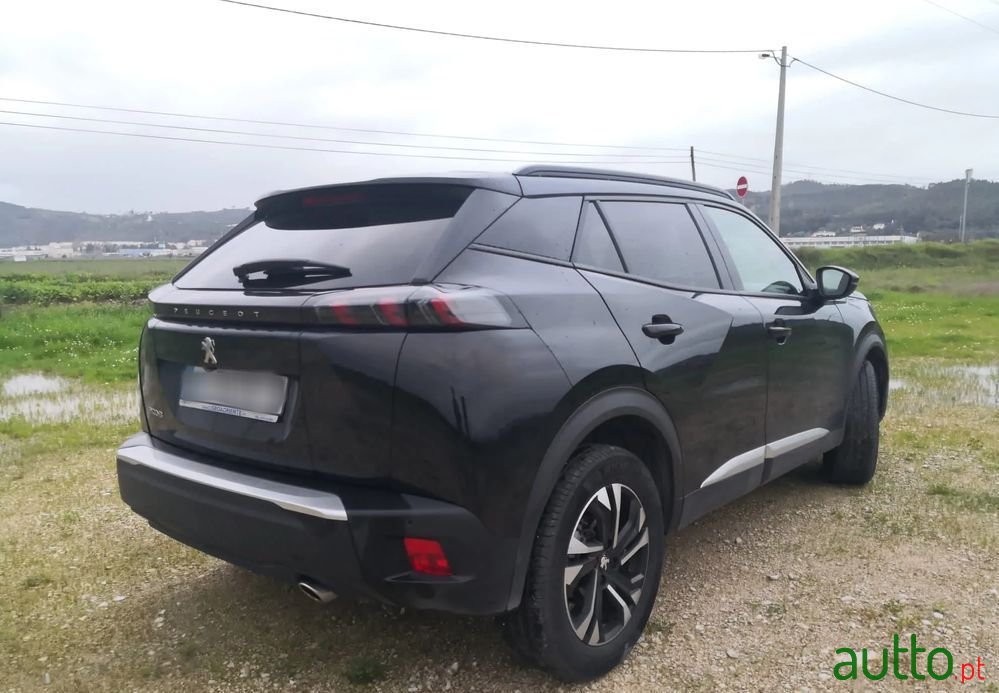 2020' Peugeot 2008 1.5 Bluehdi Allure Pack Eat8 photo #2