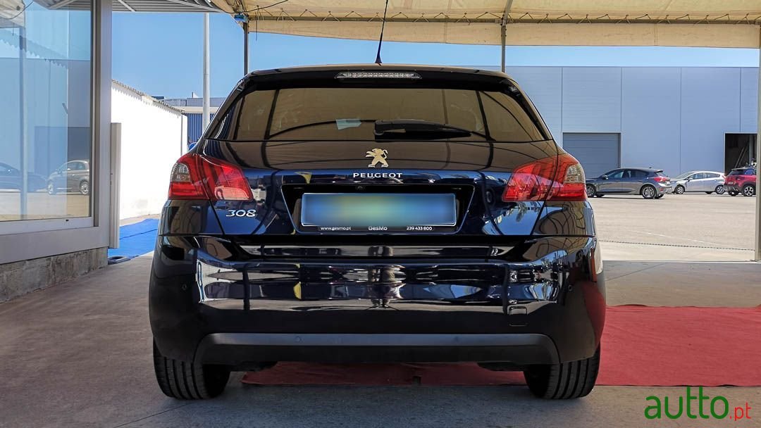2018' Peugeot 308 photo #6