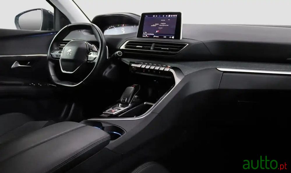 2019' Peugeot 3008 photo #5