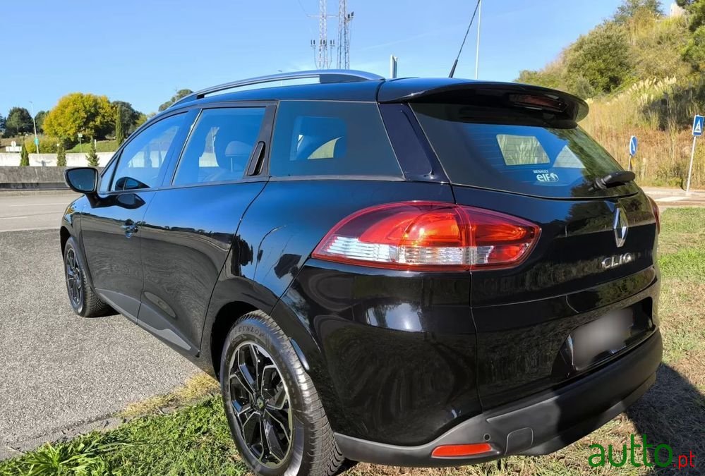 2016' Renault Clio photo #2