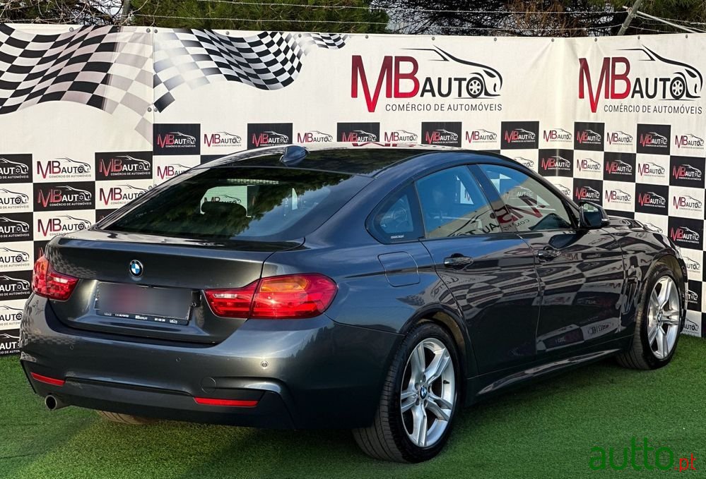 2015' BMW Série 4 D Pack M Auto photo #5
