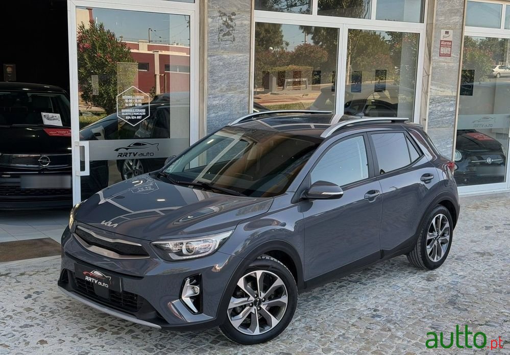 2021' Kia Stonic 1.0 T-Gdi Drive photo #1