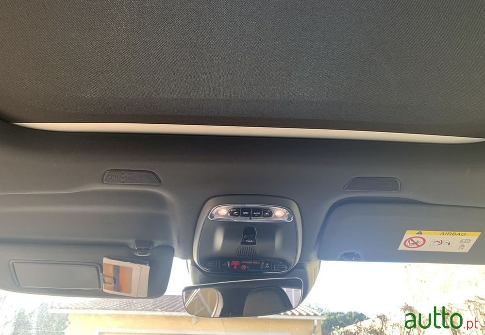 2020' Volvo Xc 60 photo #2