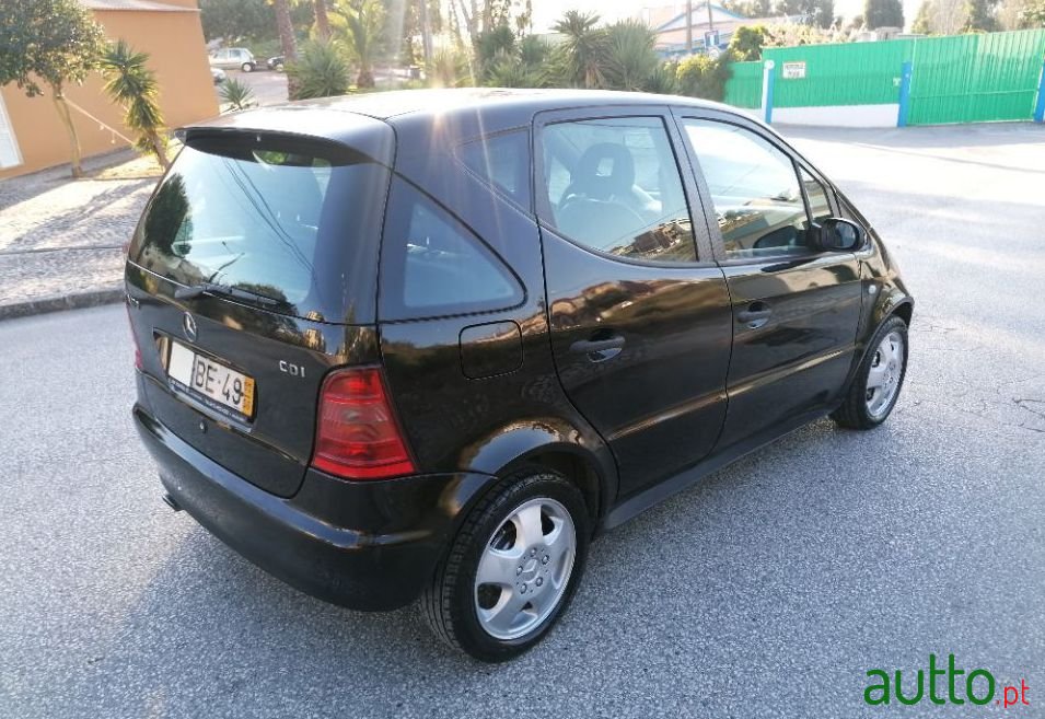 2000' Mercedes-Benz A-170 photo #2