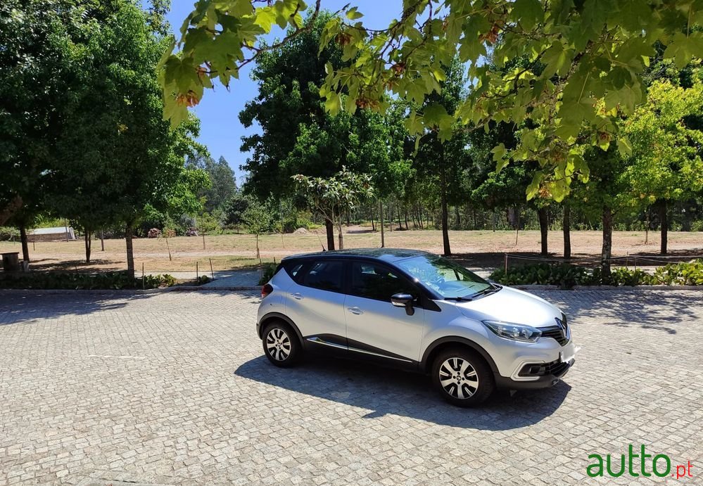 2019' Renault Captur 0.9 Tce Exclusive photo #6