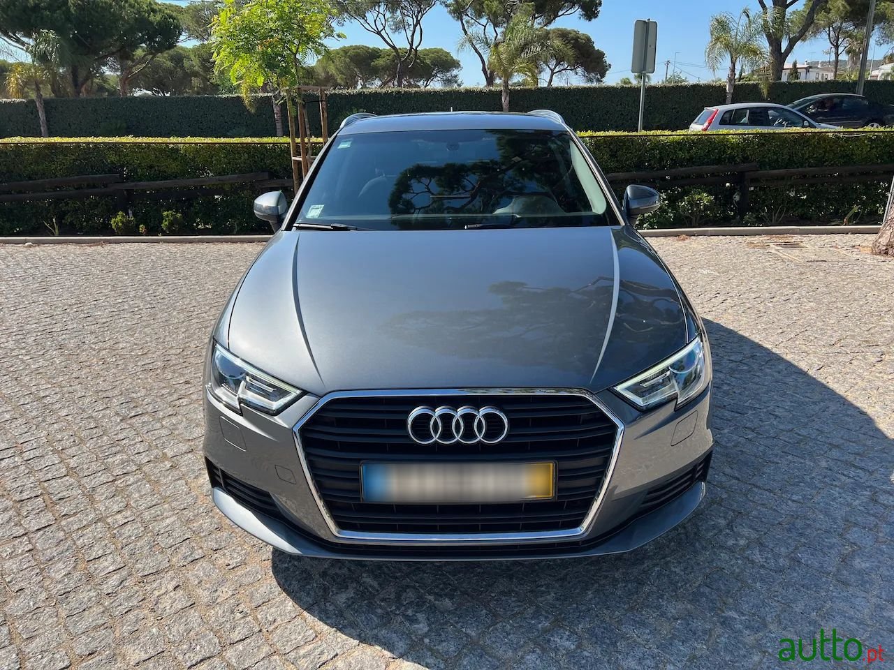 2017' Audi A3 Sportback photo #2