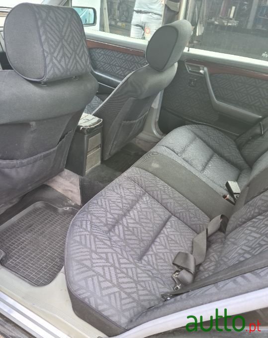 1994' Mercedes-Benz 190 photo #4