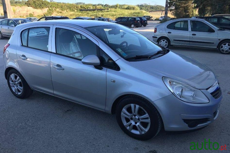 2010' Opel Corsa Enjoy Ecoflex photo #1