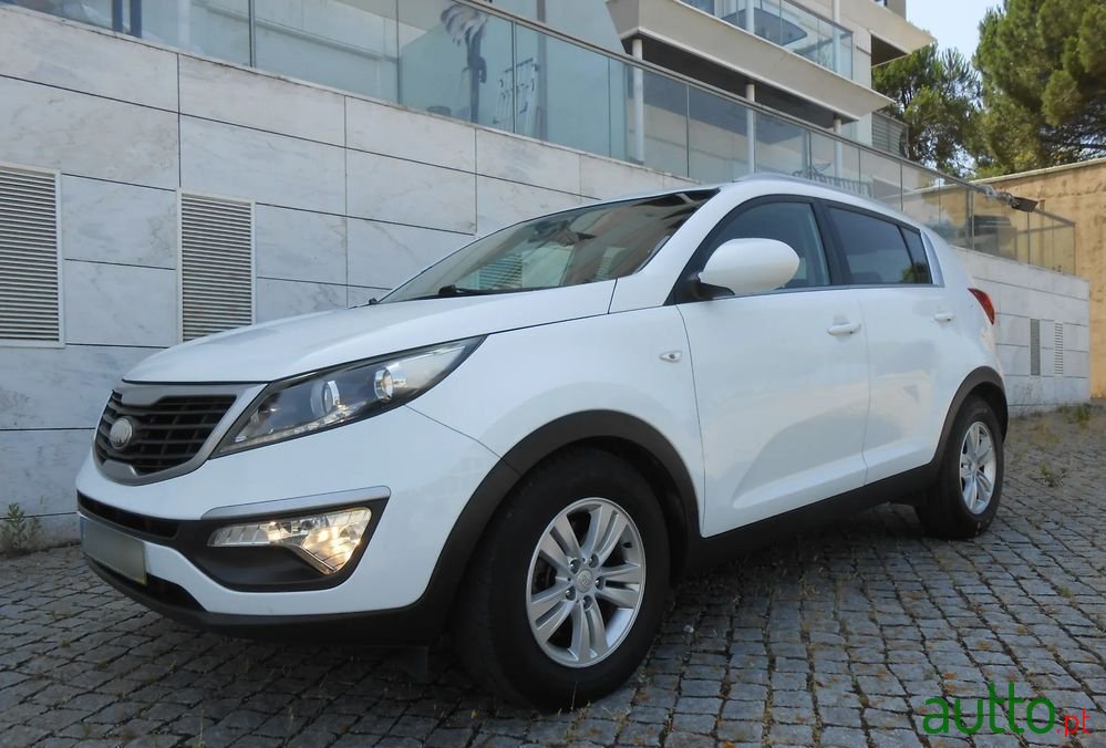 2013' Kia Sportage 1.7 Crdi Isg Tx photo #2