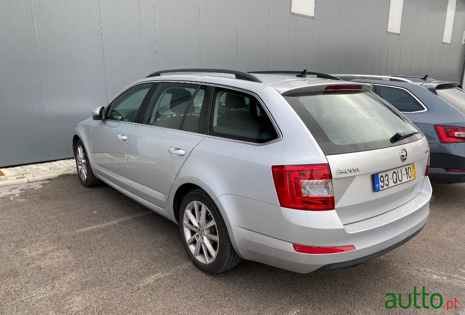 2016' Skoda Octavia photo #3