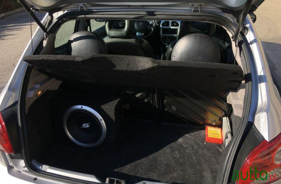 2000' Peugeot 206 2.0 Hdi photo #4