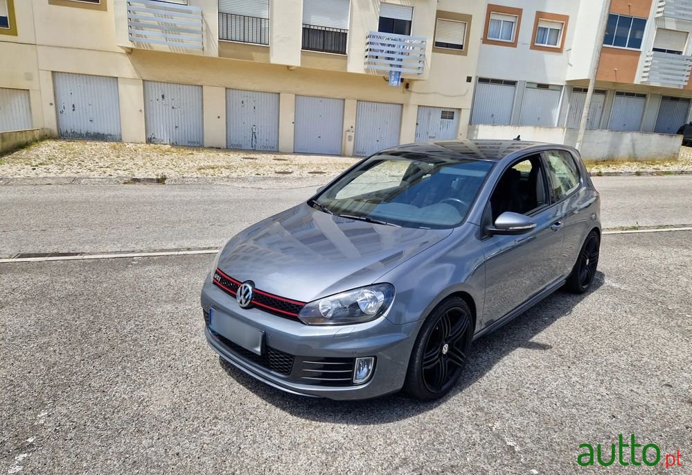 2012' Volkswagen Golf photo #2