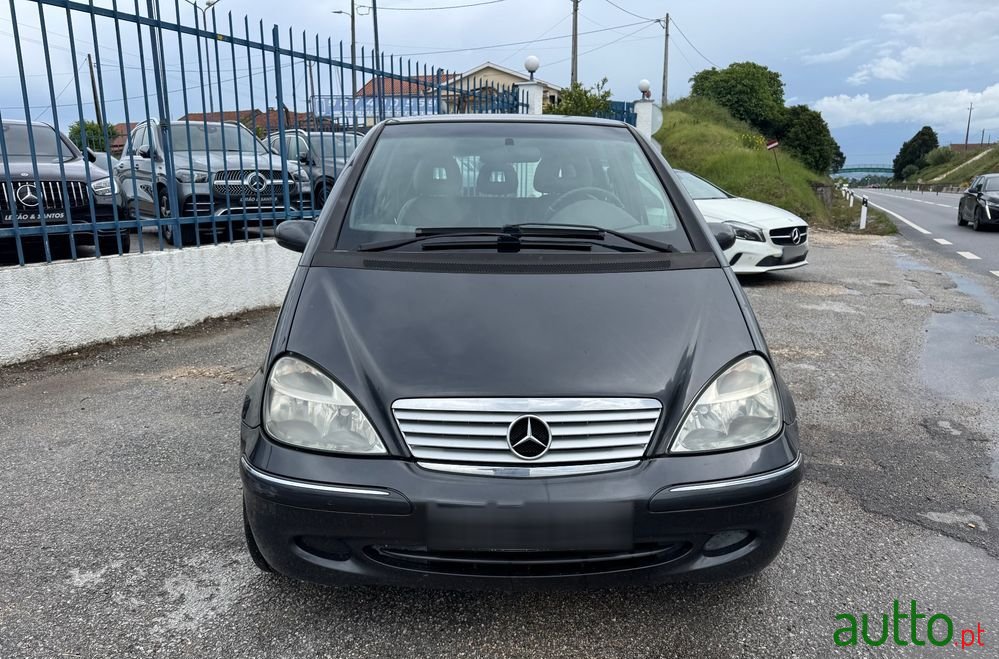 2002' Mercedes-Benz Classe A photo #2