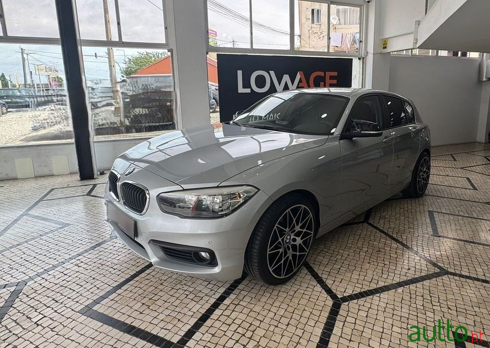 2015' BMW Série 1 D photo #2