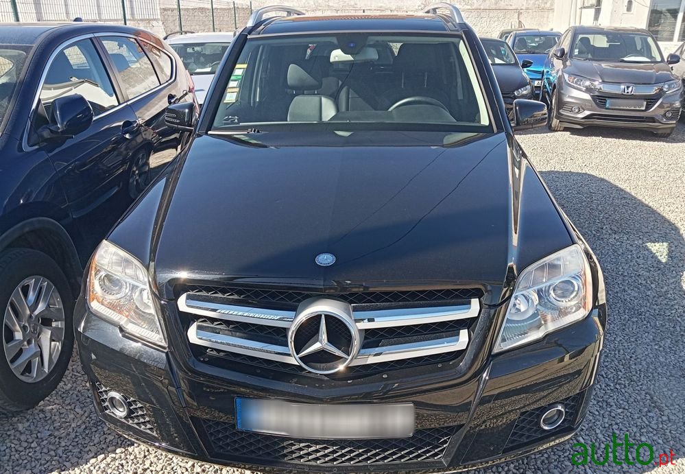 2010' Mercedes-Benz Classe Glk 4Matic 7G-Tronic photo #2