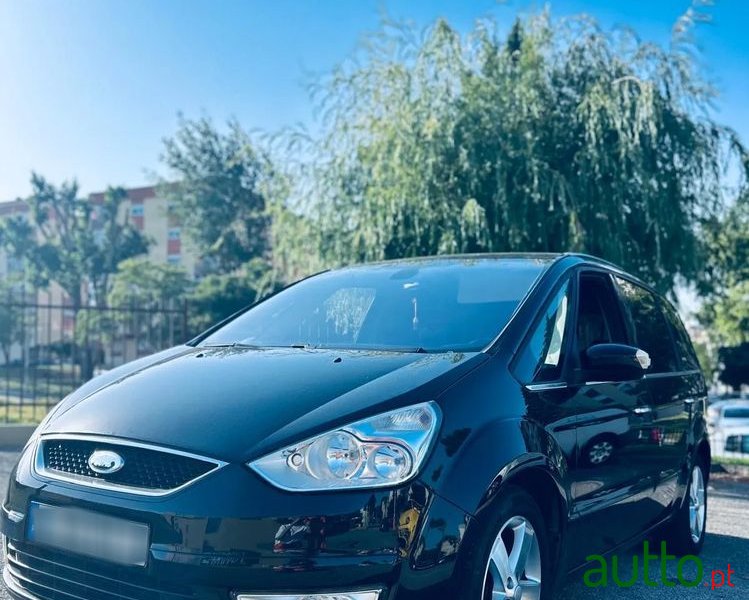 2011' Ford Galaxy photo #1