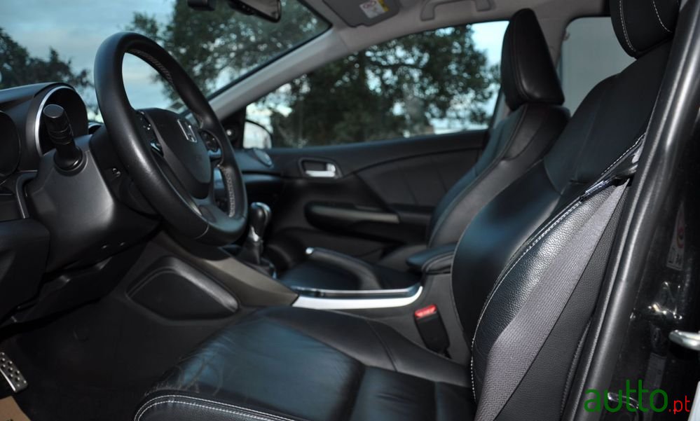 2014' Honda Civic Tourer photo #6