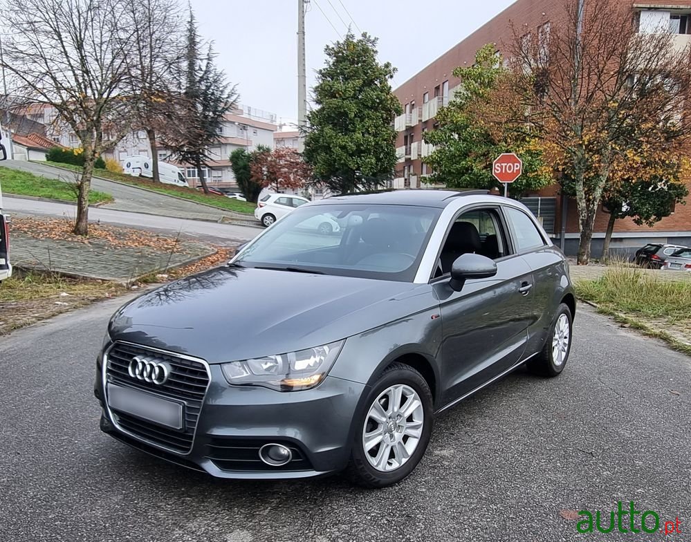 2011' Audi A1 photo #1