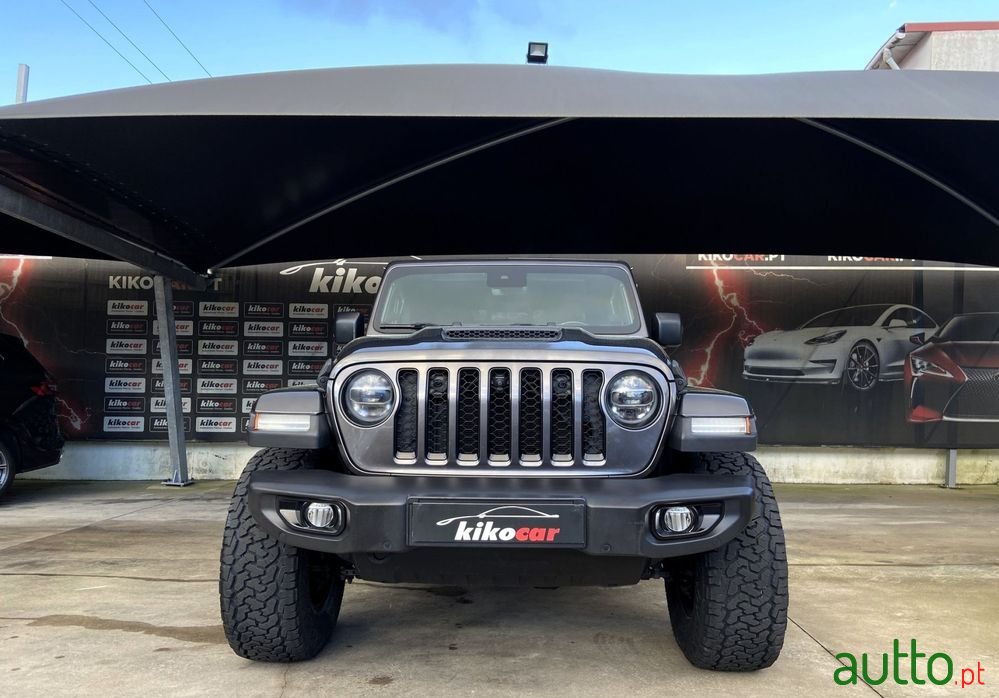 2021' Jeep Gladiator 3.0 Crd Overland At8 photo #3