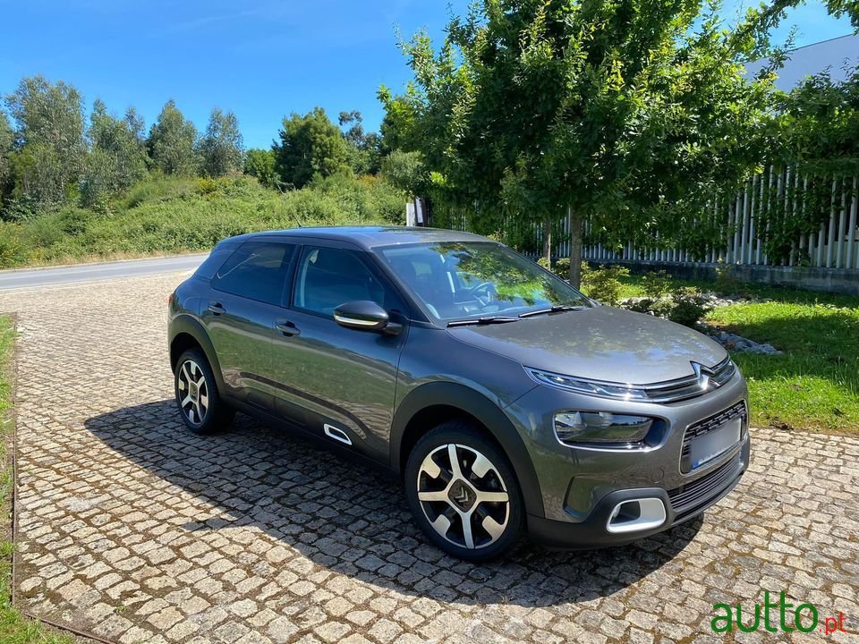 2019' Citroen C4 Cactus photo #1