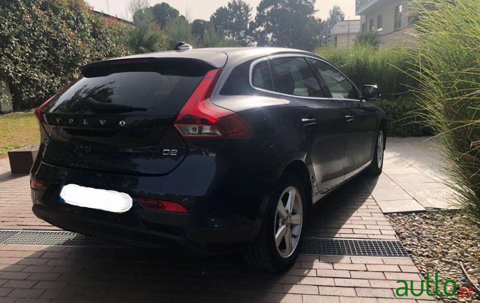 2013' Volvo V40 D2 photo #4