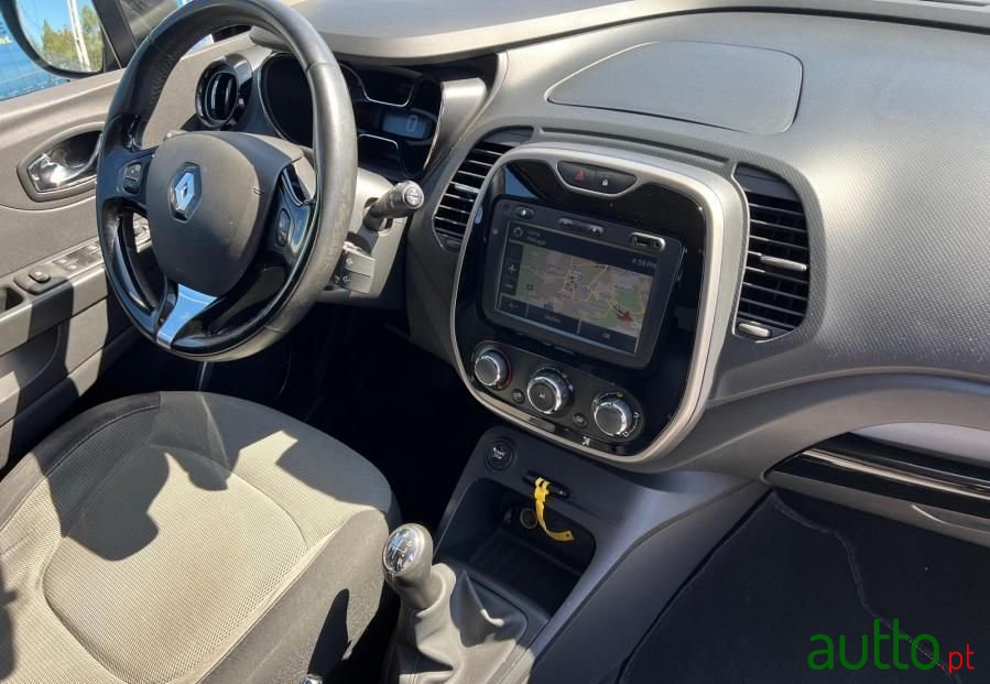2013' Renault Captur 1.5 Dci photo #5