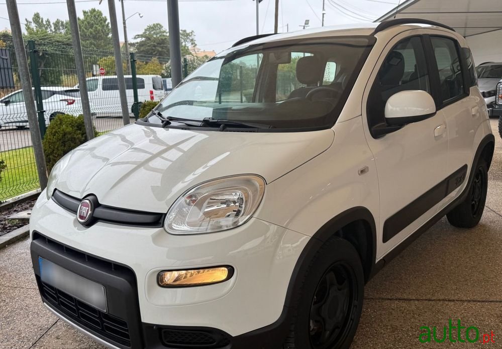 2019' Fiat Panda photo #1