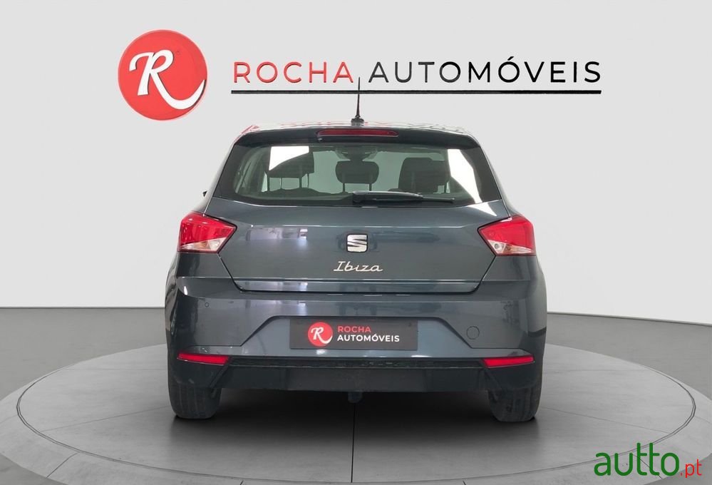 2024' SEAT Ibiza 1.0 Tsi Style photo #4