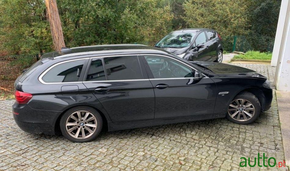 2014' BMW 520 photo #3