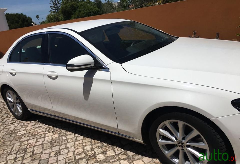 2018' Mercedes-Benz 220 photo #4