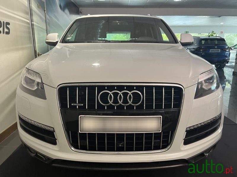 2014' Audi Q7 photo #5