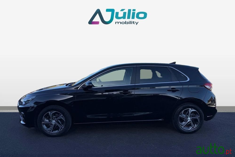 2023' Hyundai i30 photo #5