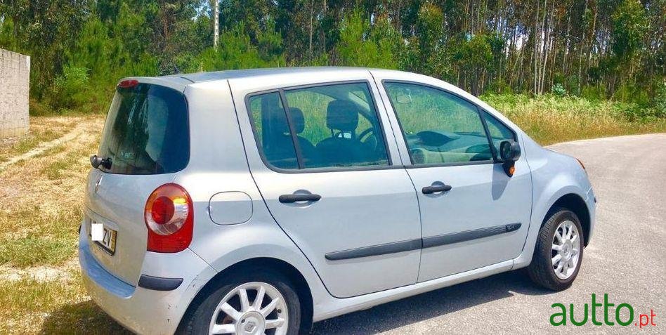 2005' Renault Modus photo #2