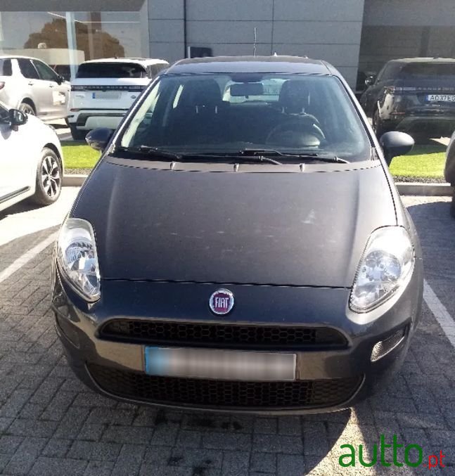 2017' Fiat Punto photo #1