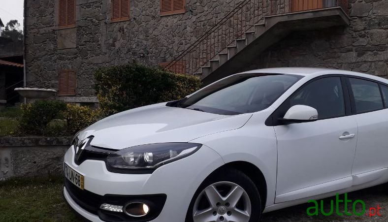 2015' Renault Megane photo #5