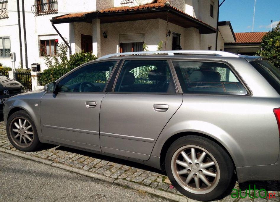 2003' Audi A4 Avant 1.9 Tdi M5 photo #2