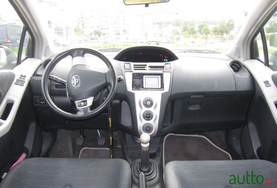 2008' Toyota Yaris 1.4 D-4D Rock In Rio photo #1