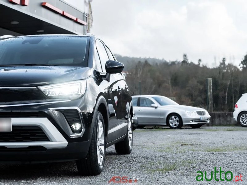 2021' Opel Crossland 1.2 Elegance photo #2