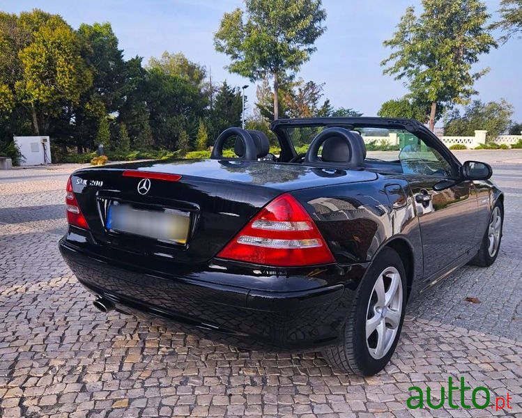 2002' Mercedes-Benz Classe Slk Kompressor photo #3